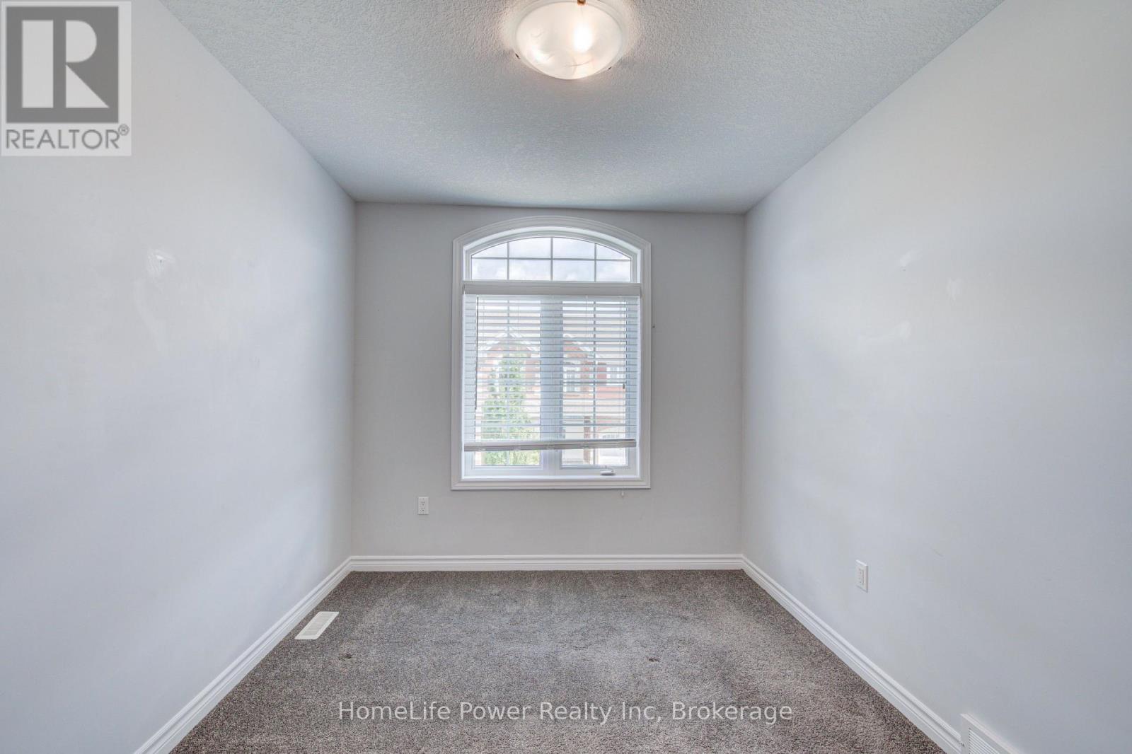 46 - 3967 Savoy Street Property Photo 20