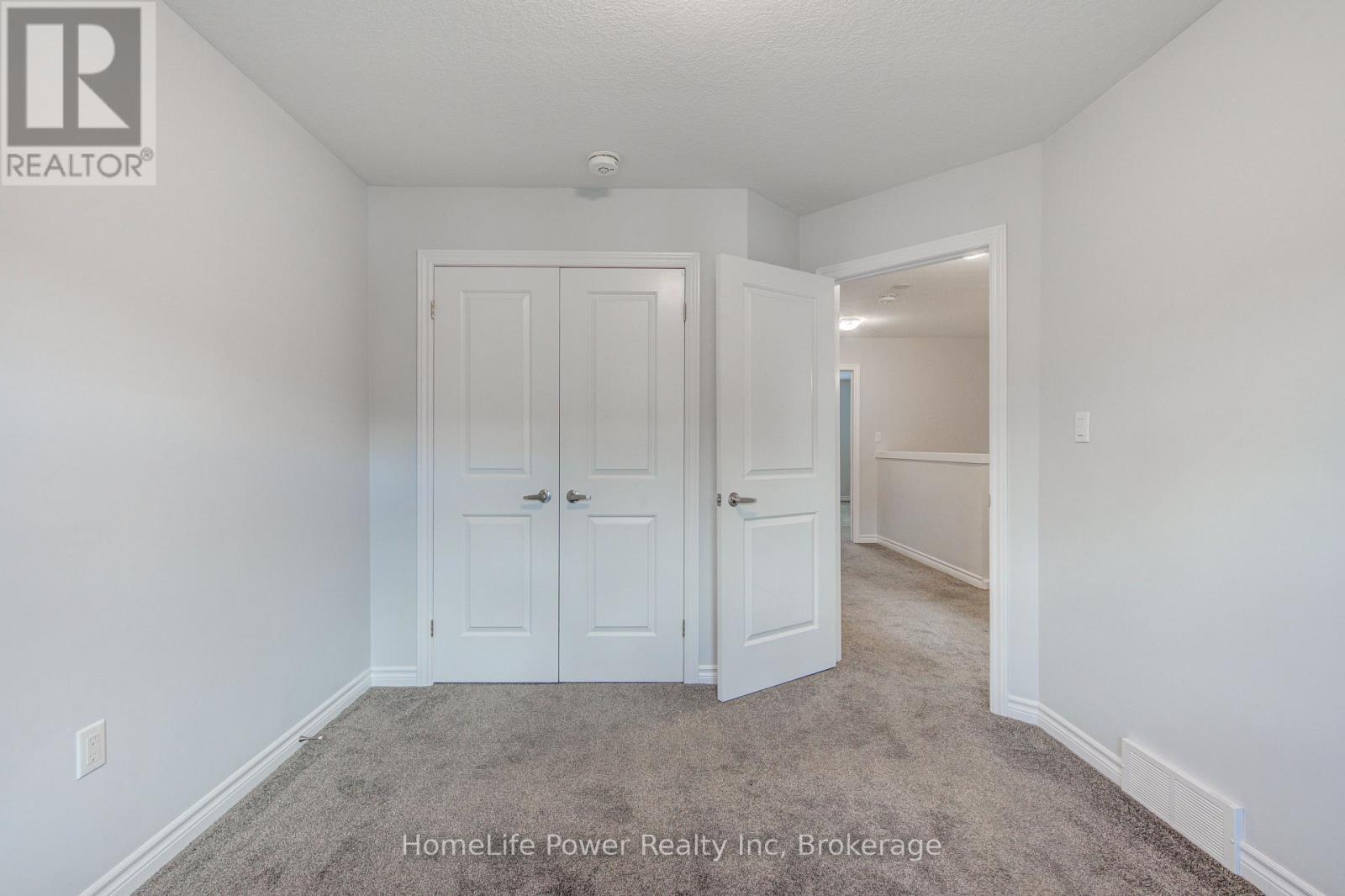 46 - 3967 Savoy Street Property Photo 21