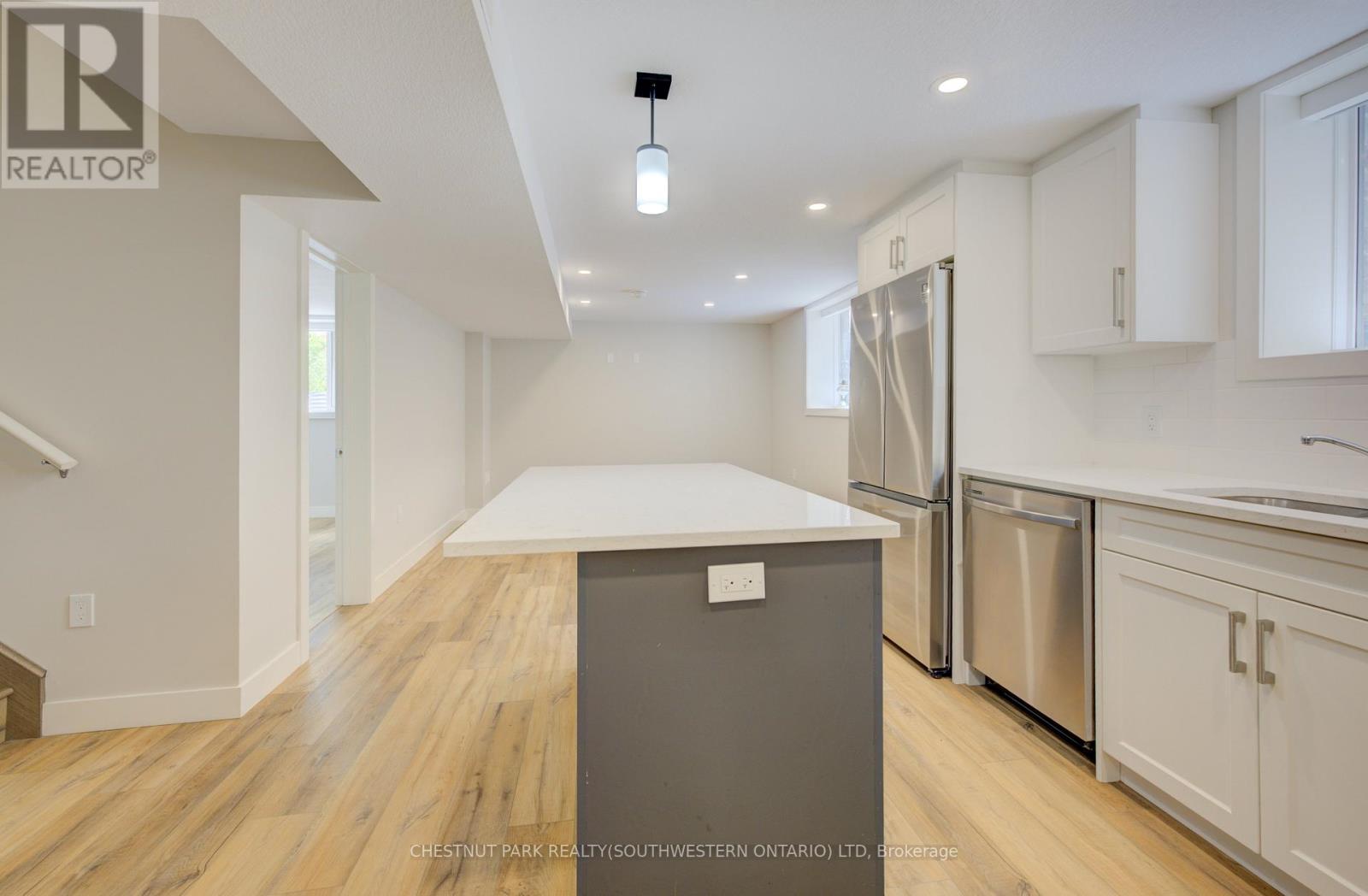 B - 35 Second Avenue Property Photo 8