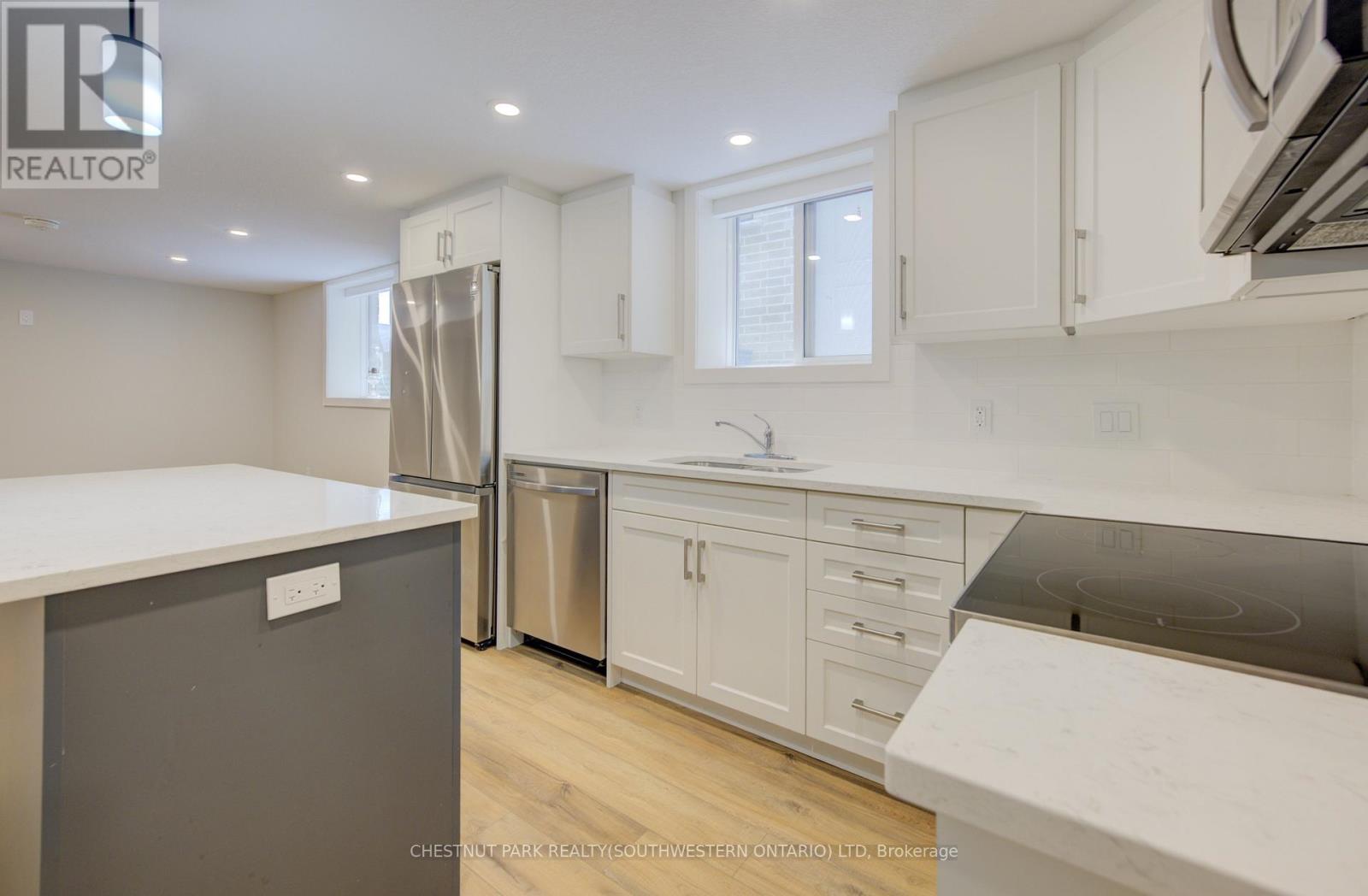 B - 35 Second Avenue Property Photo 11