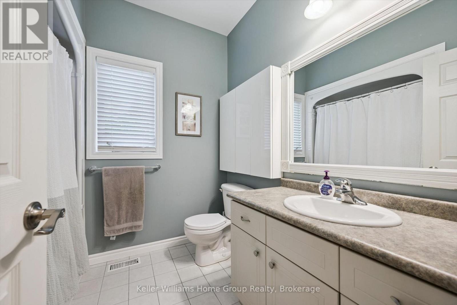 86 York Street E Property Photo 23