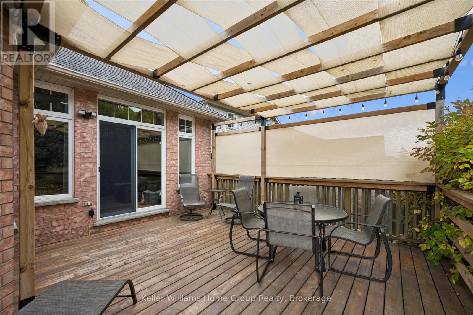 86 York Street E Property Photo 40