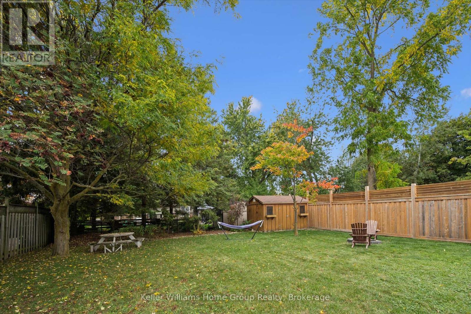 86 York Street E Property Photo 45