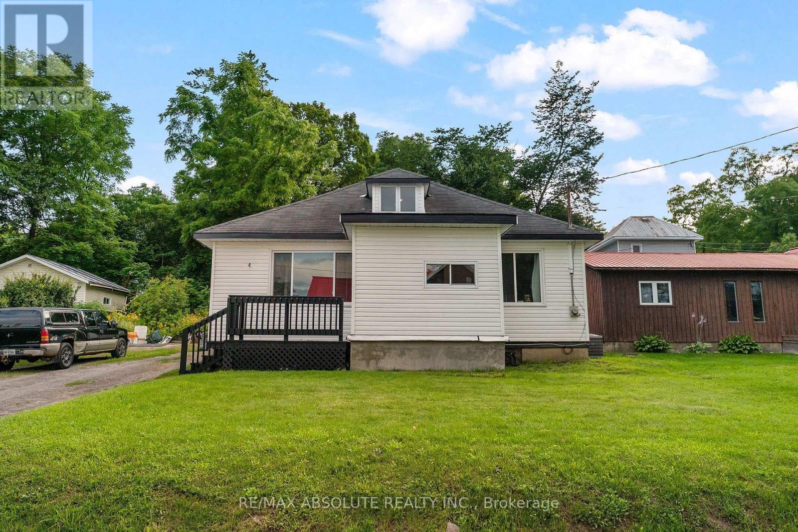 853 B RIVER ROAD Property Photo 1