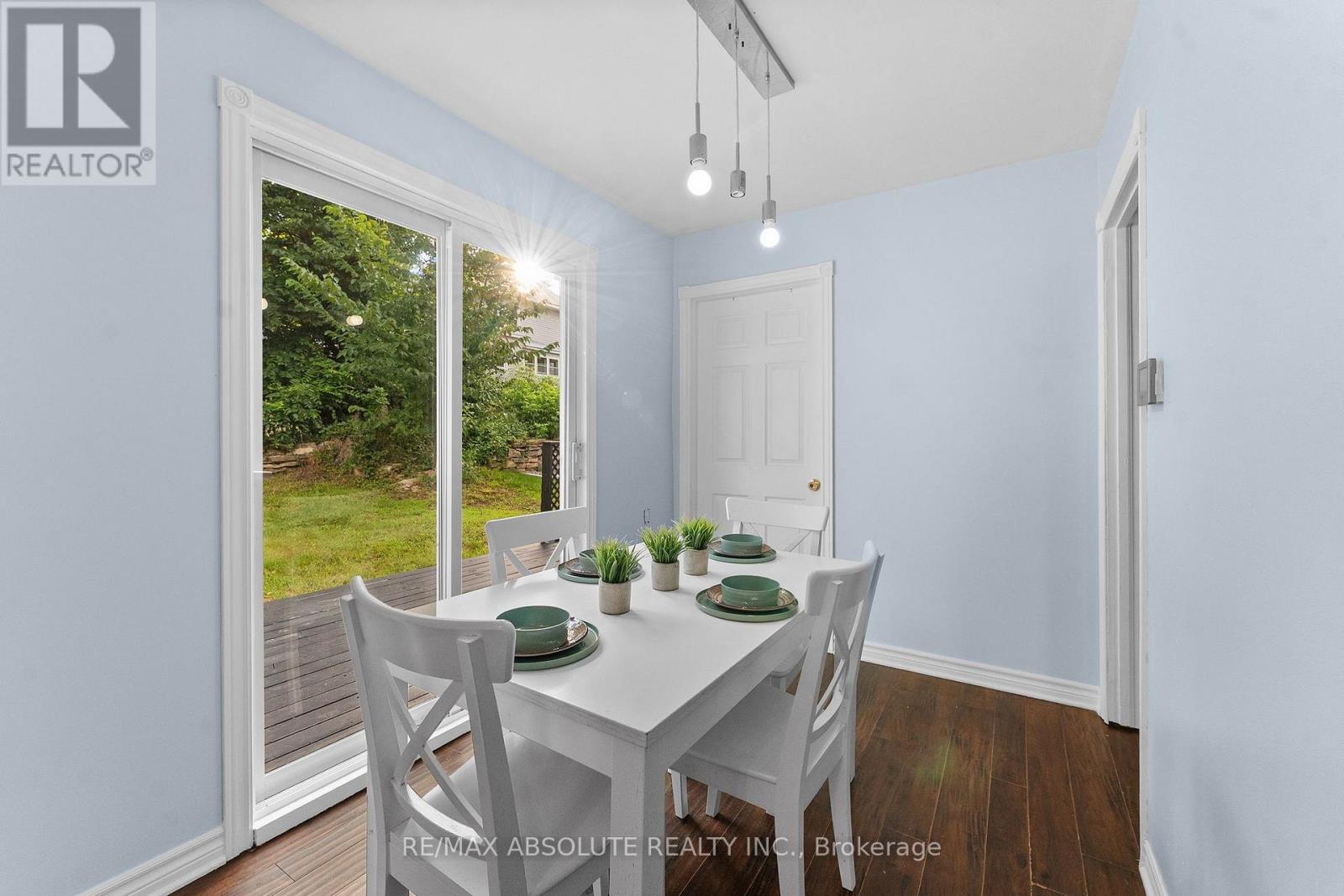 853 B River Road Property Photo 11