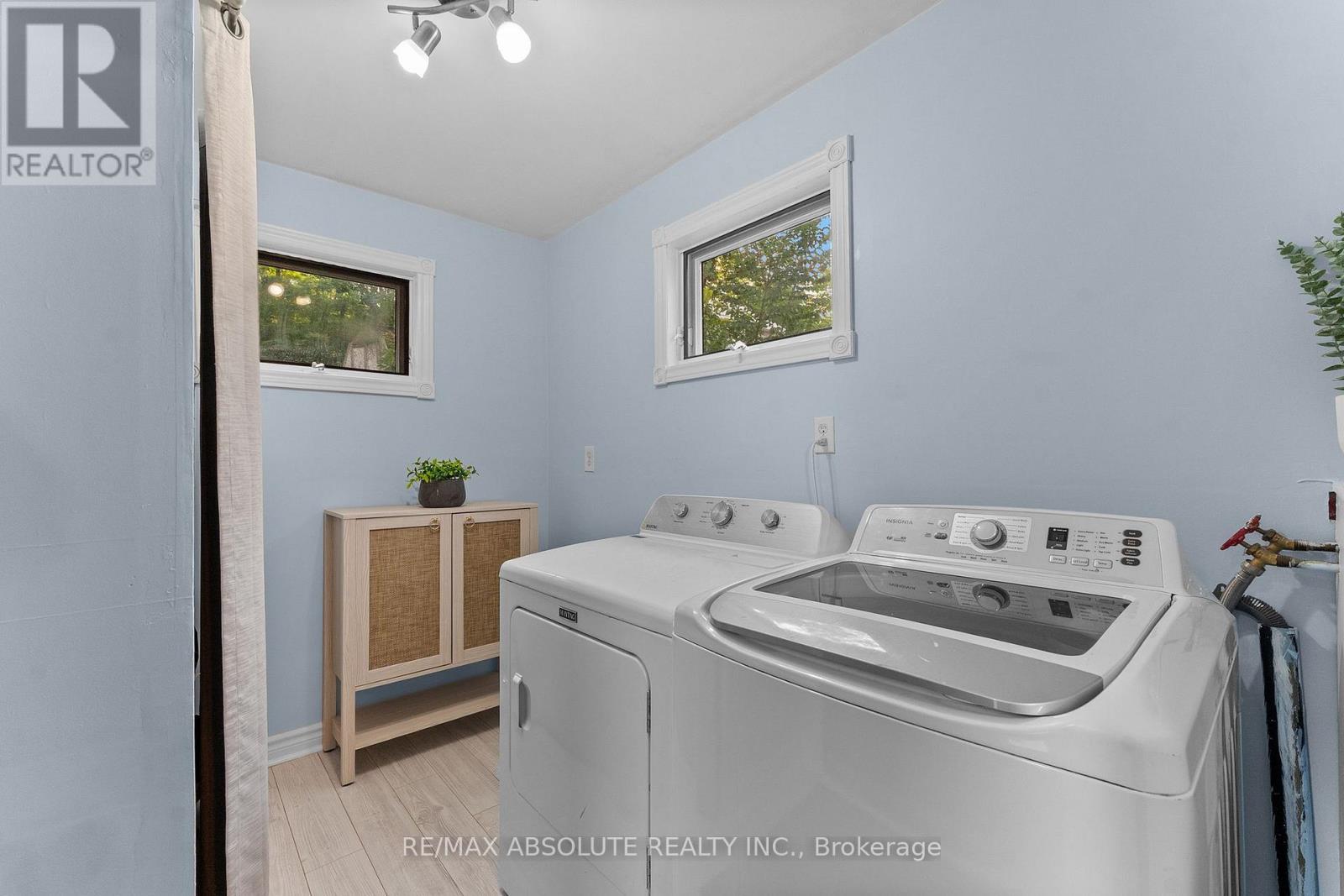 853 B River Road Property Photo 20