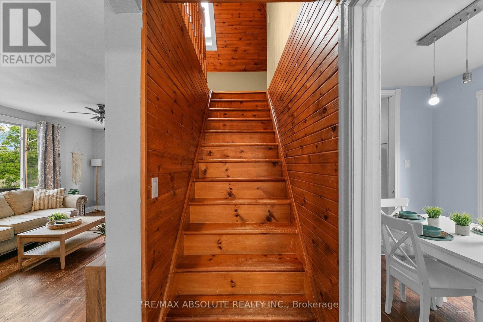 853 B River Road Property Photo 21