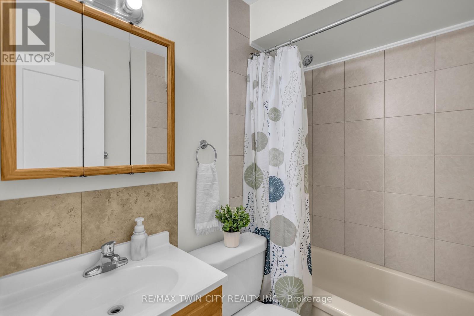 117 D'aubigny Road Property Photo 30