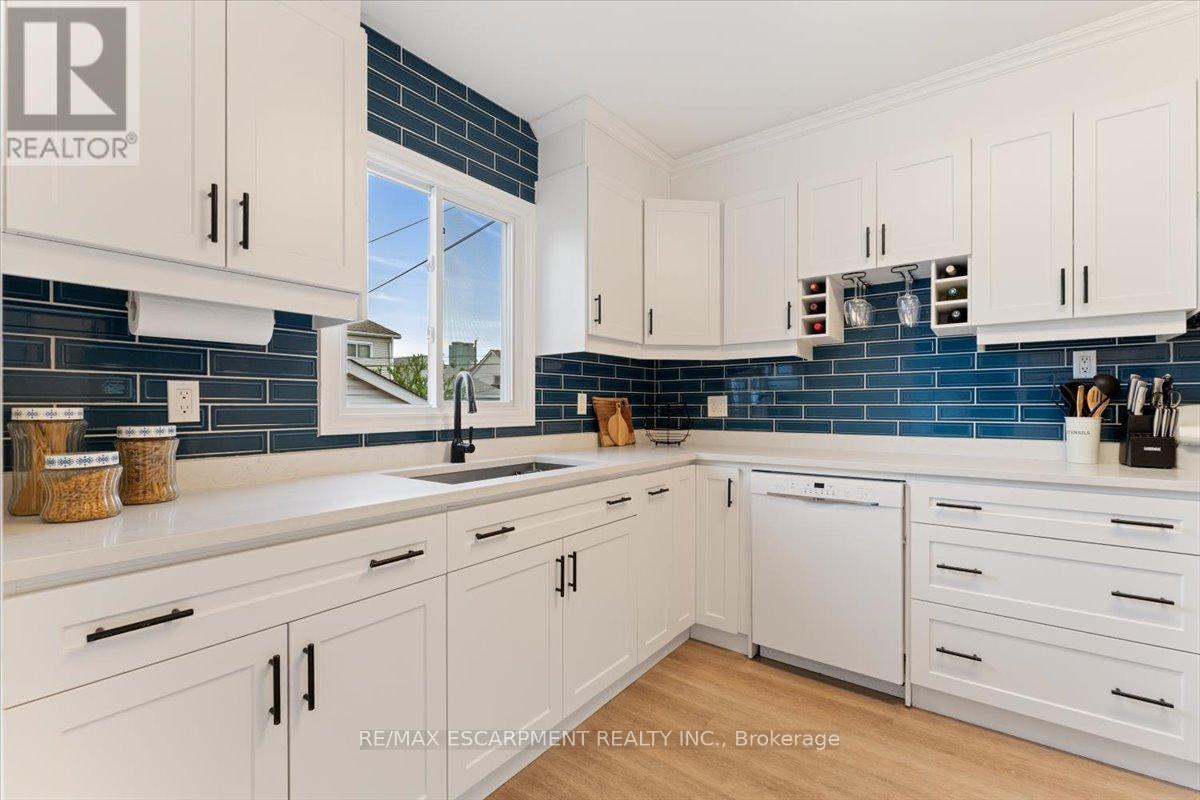 17 Craigmiller Avenue Property Photo 13