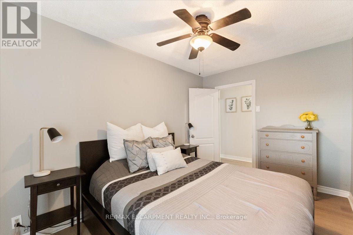 17 Craigmiller Avenue Property Photo 20