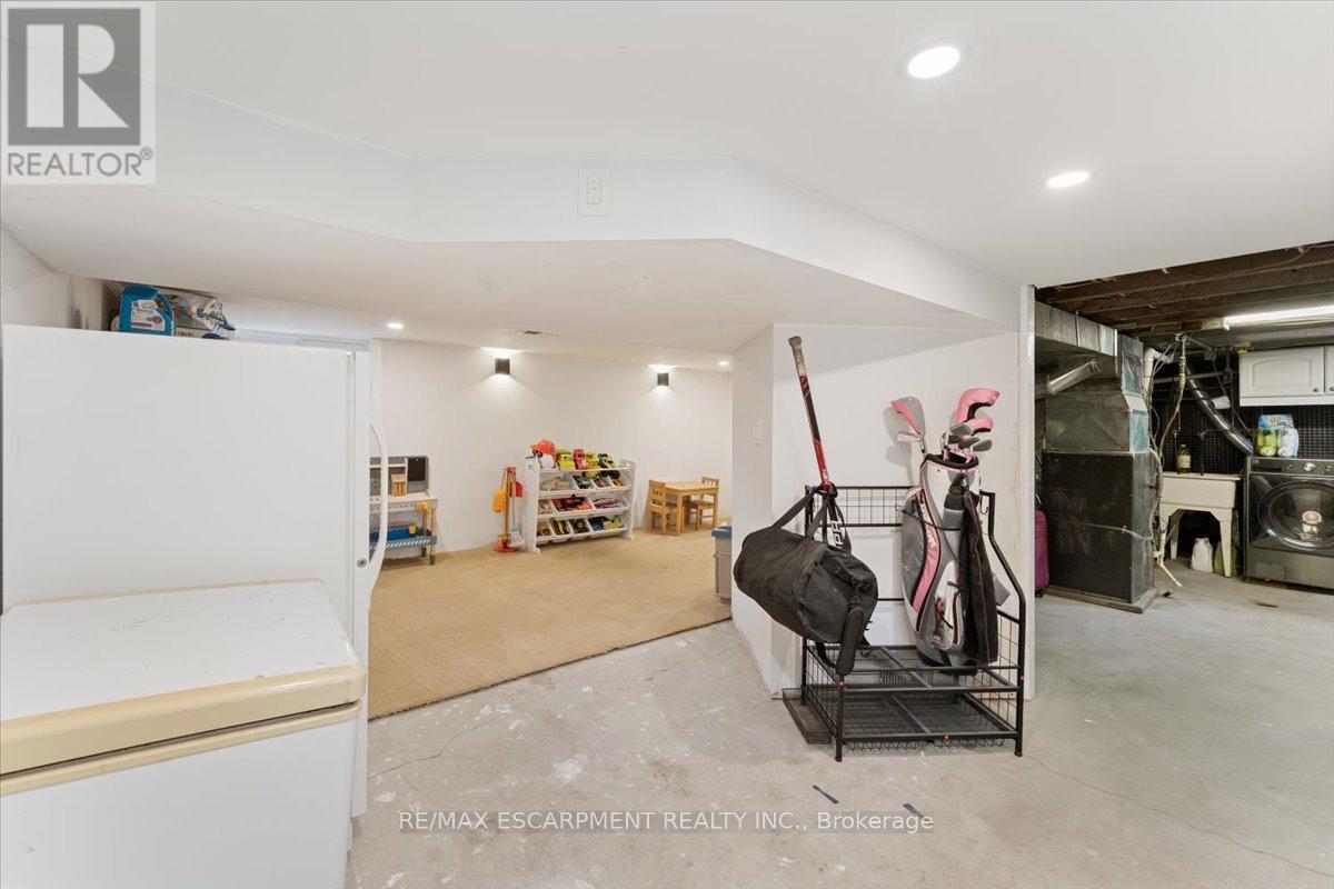 17 Craigmiller Avenue Property Photo 28