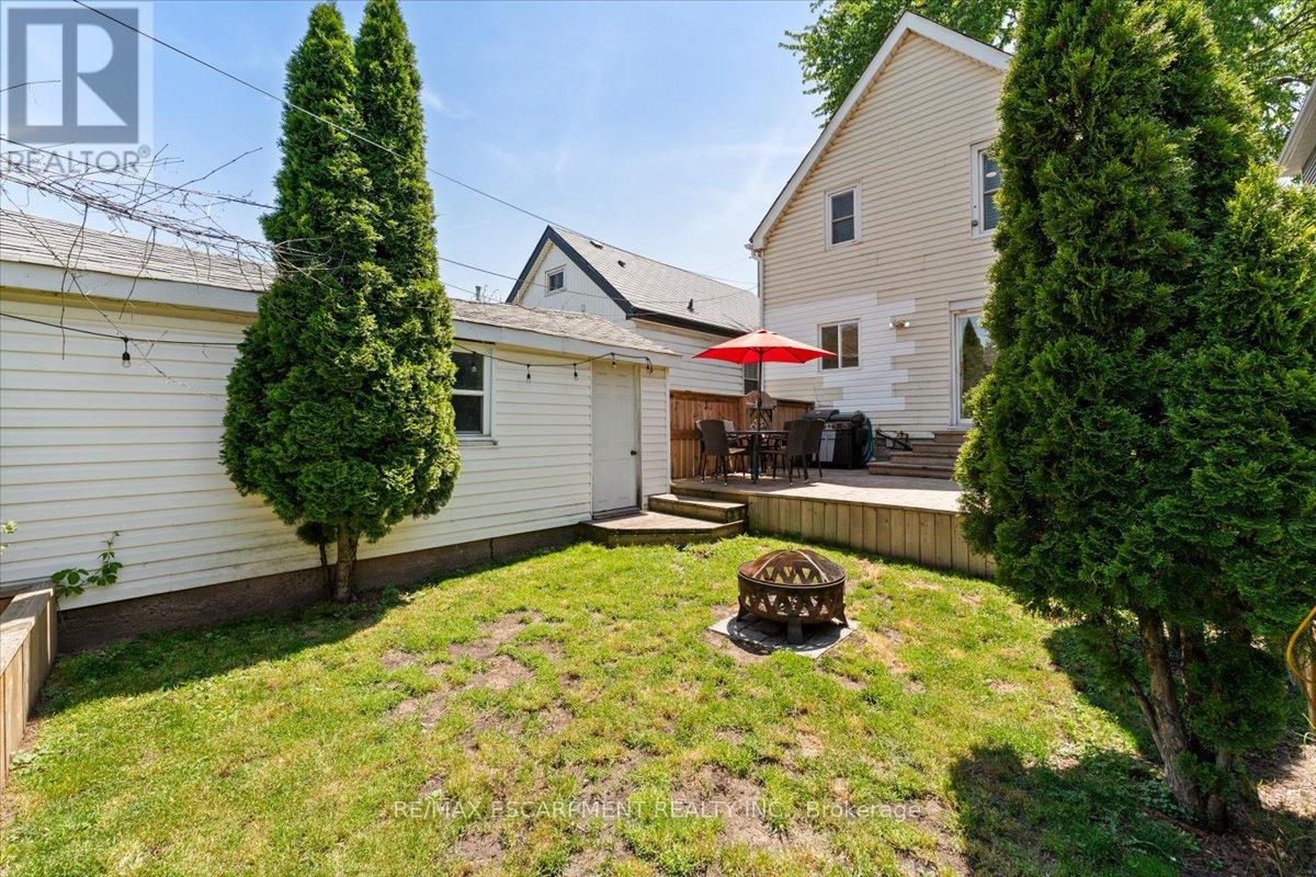 17 Craigmiller Avenue Property Photo 36