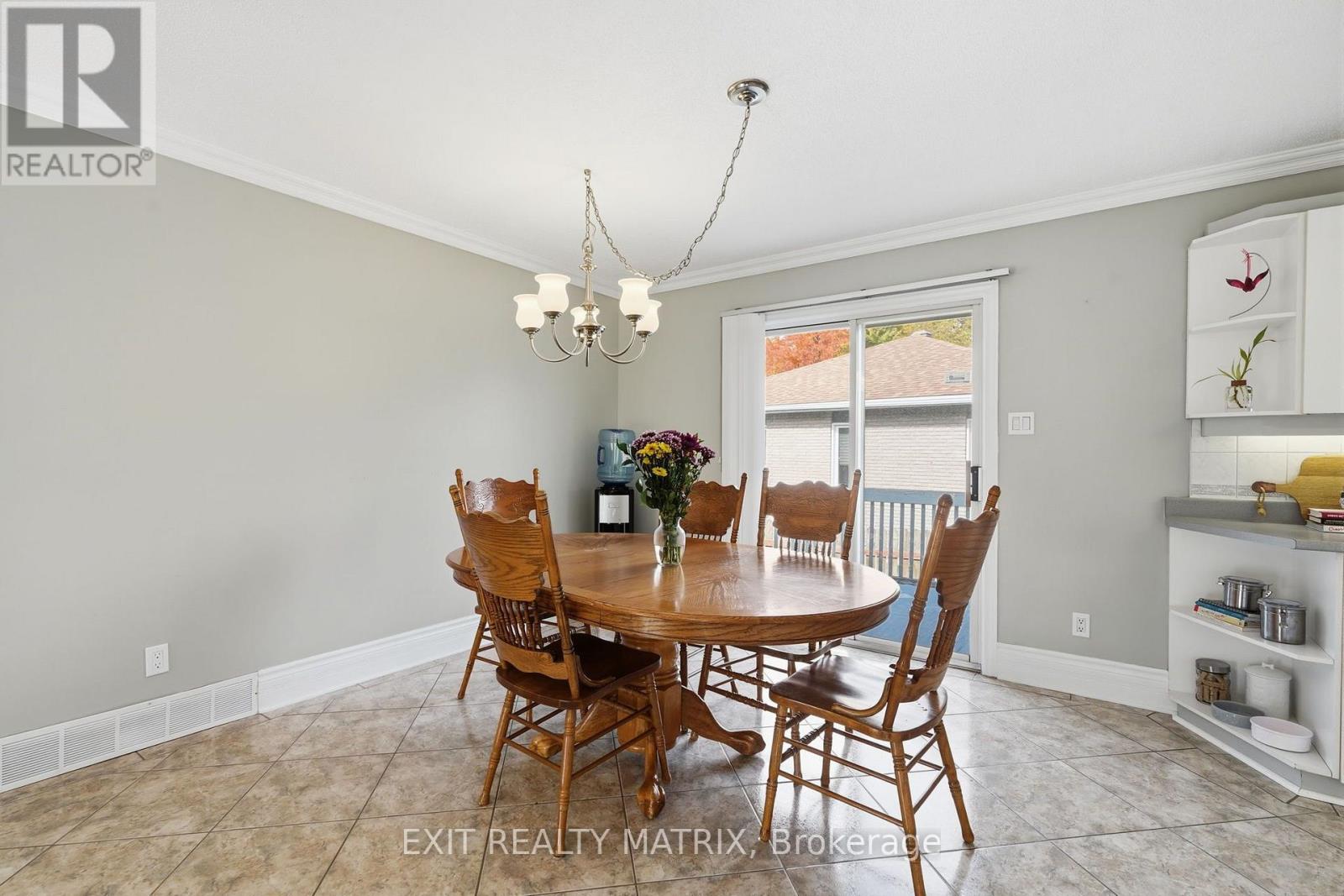 2 Maheu Street Property Photo 10