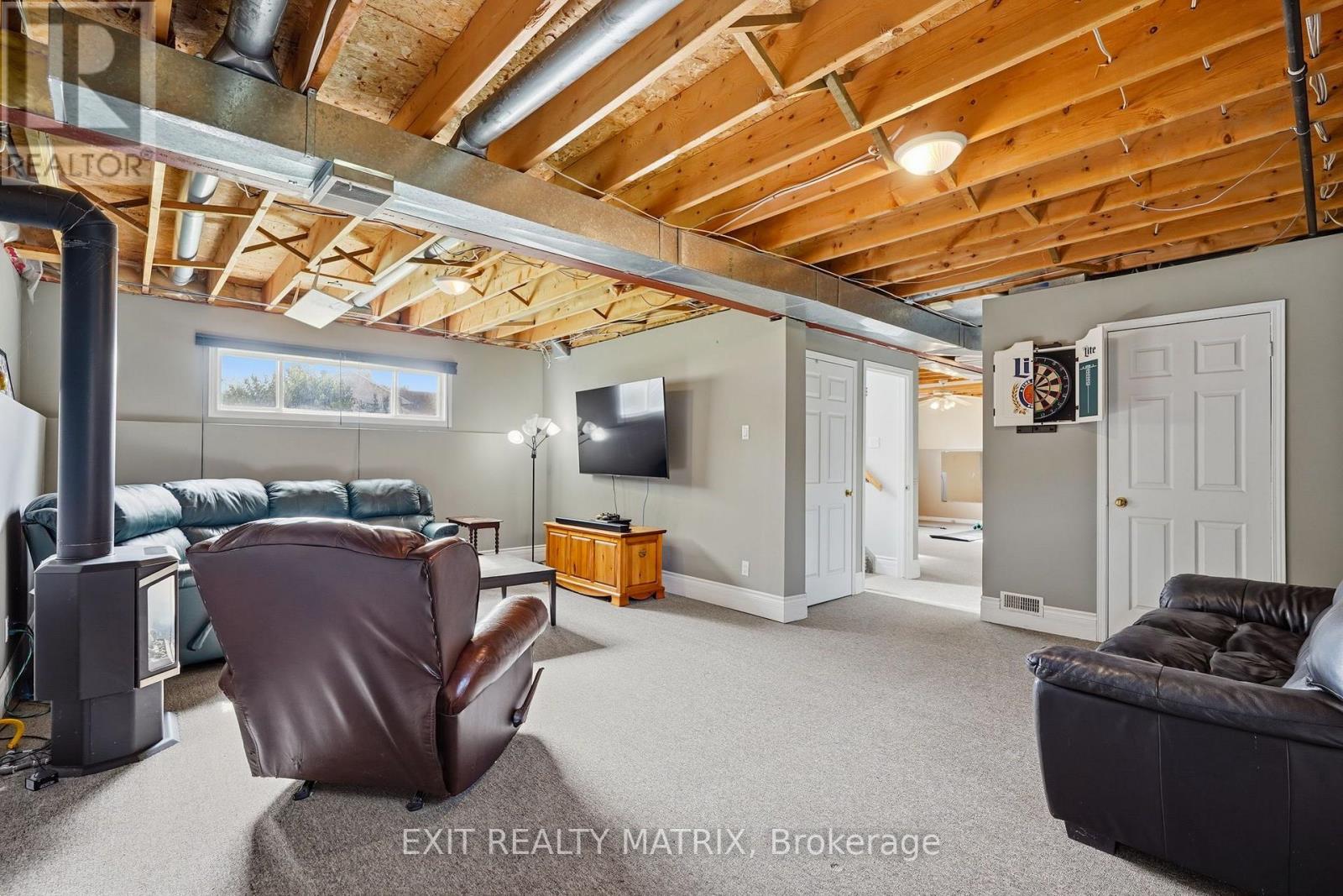 2 Maheu Street Property Photo 25