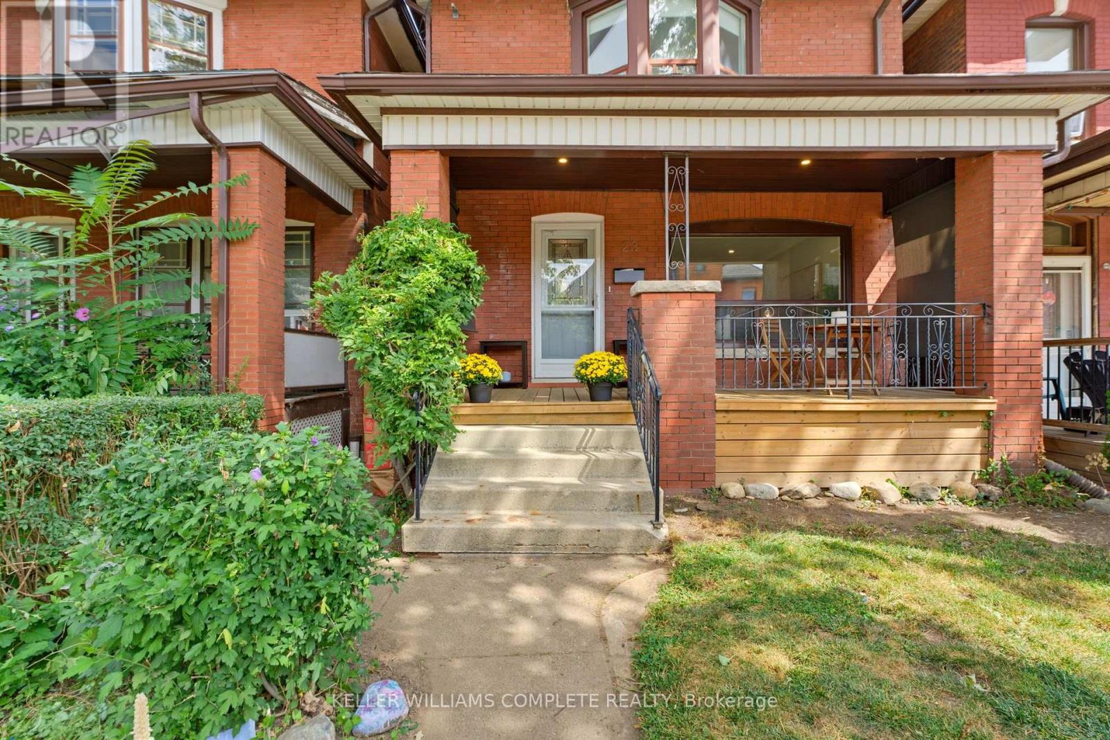 23 Nightingale Street Property Photo 2