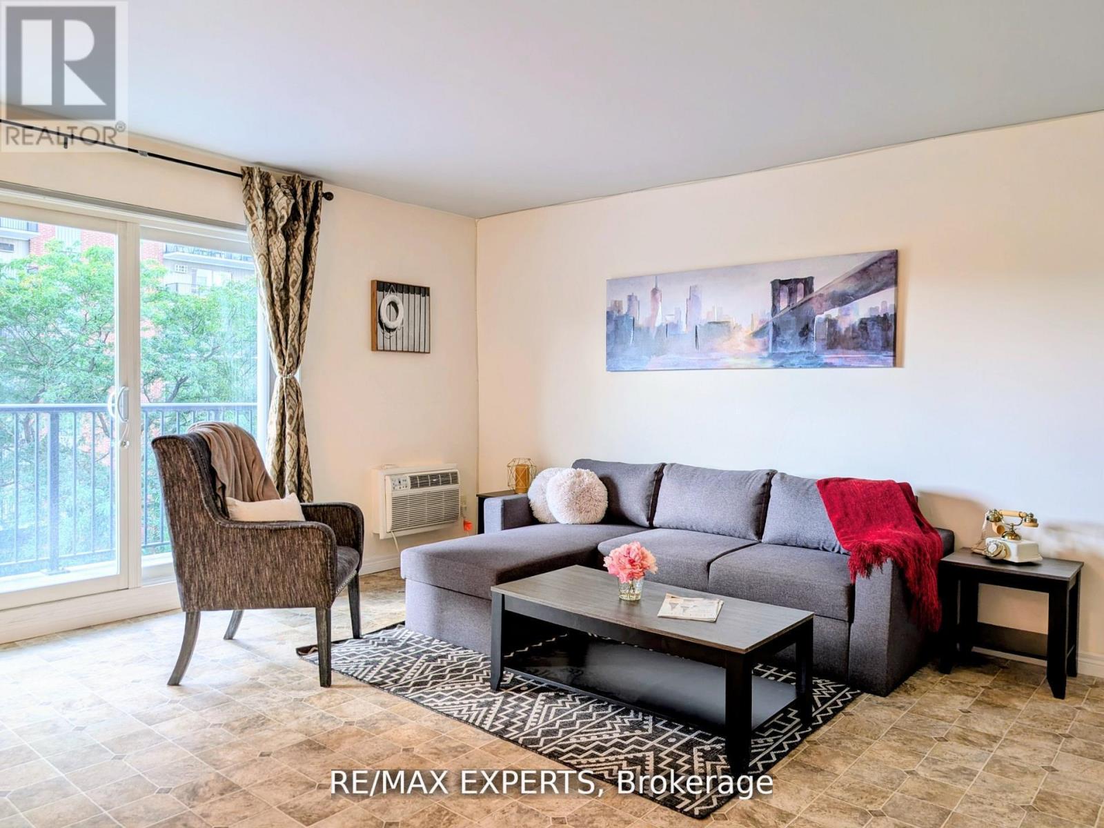 410 - 8591 Riverside Drive E Property Photo 16