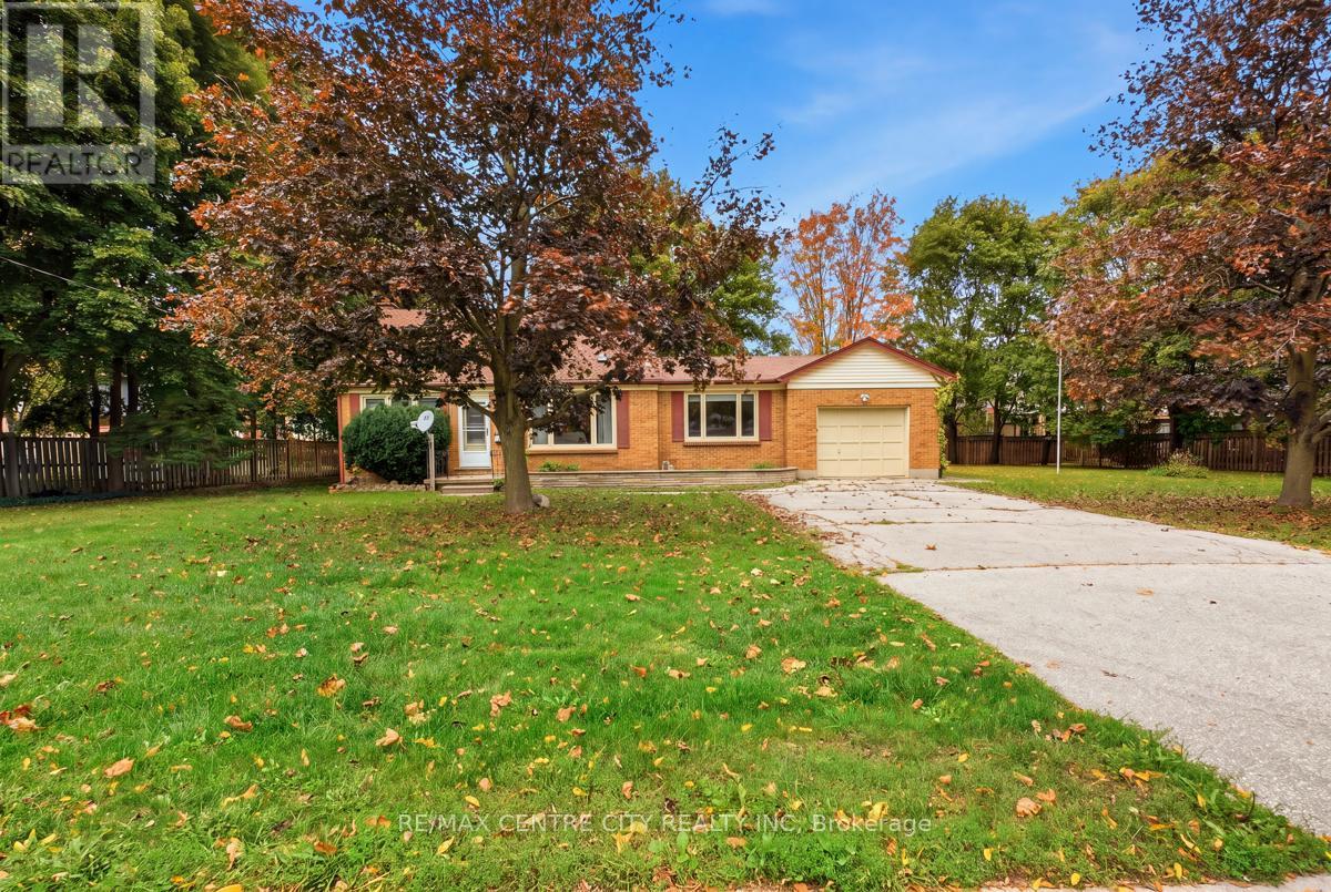 984 Fanshawe Park Road E Property Photo 1