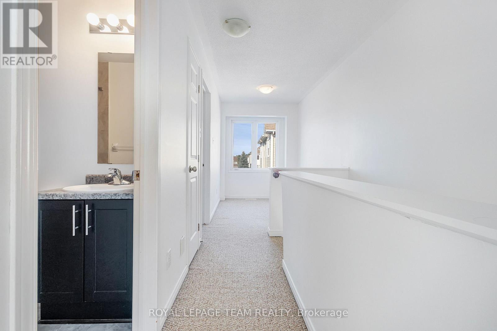 566 Simran Private Property Photo 21
