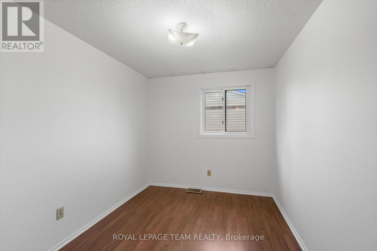 E - 73 Foxfield Drive Property Photo 24