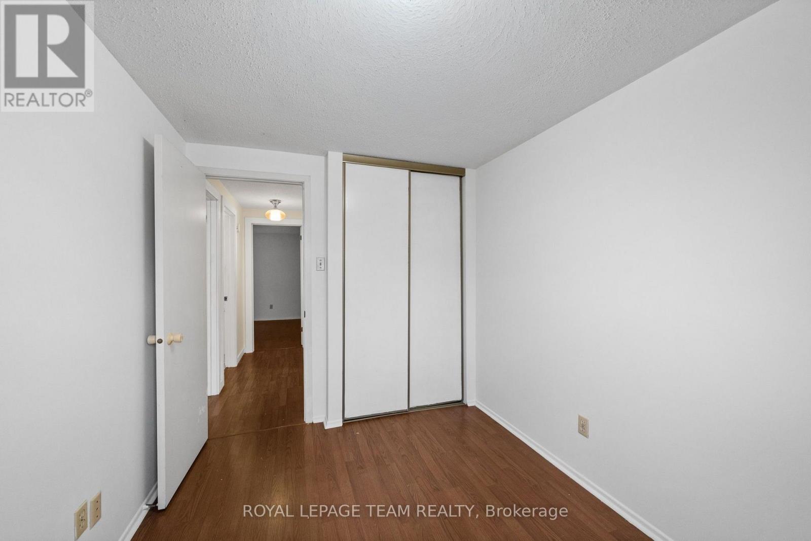 E - 73 Foxfield Drive Property Photo 26