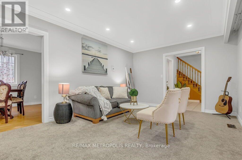 100 Warren Road Property Photo 6