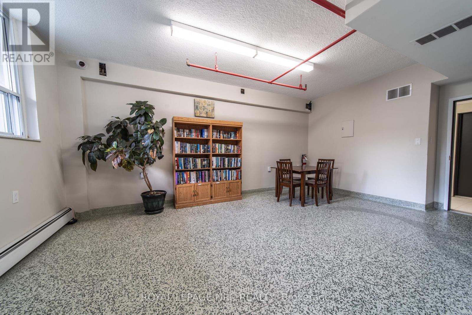 301 - 6400 Huggins Street Property Photo 20