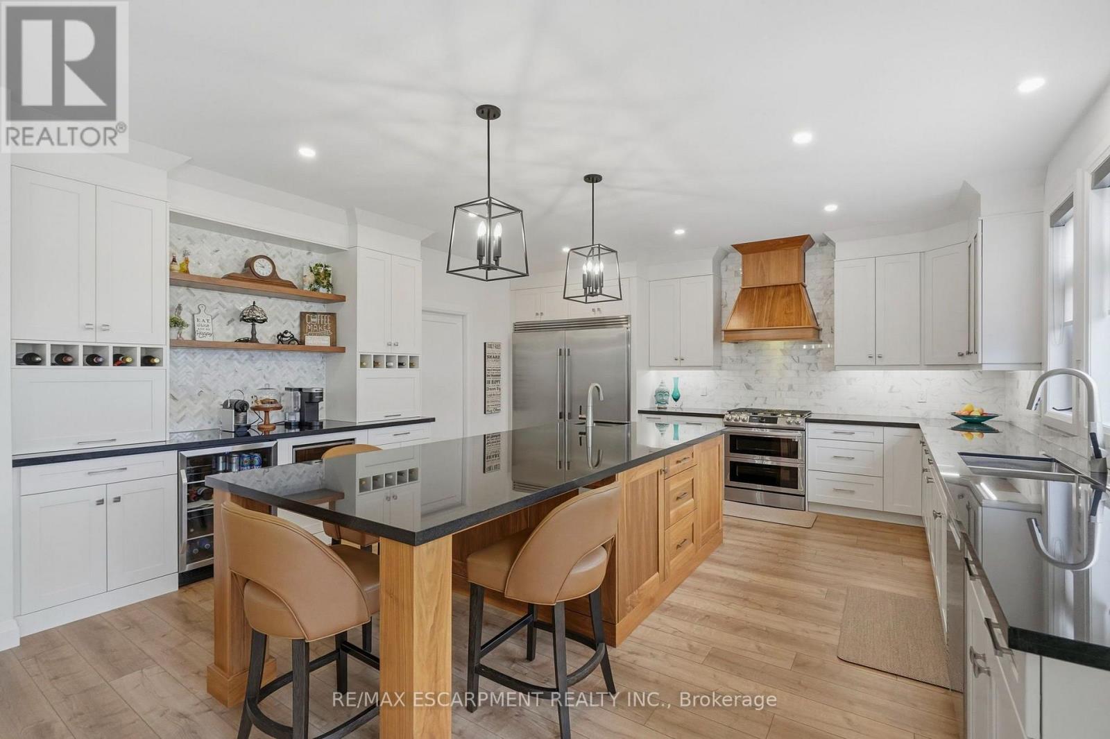 15 Saint Anthony Place Property Photo 14