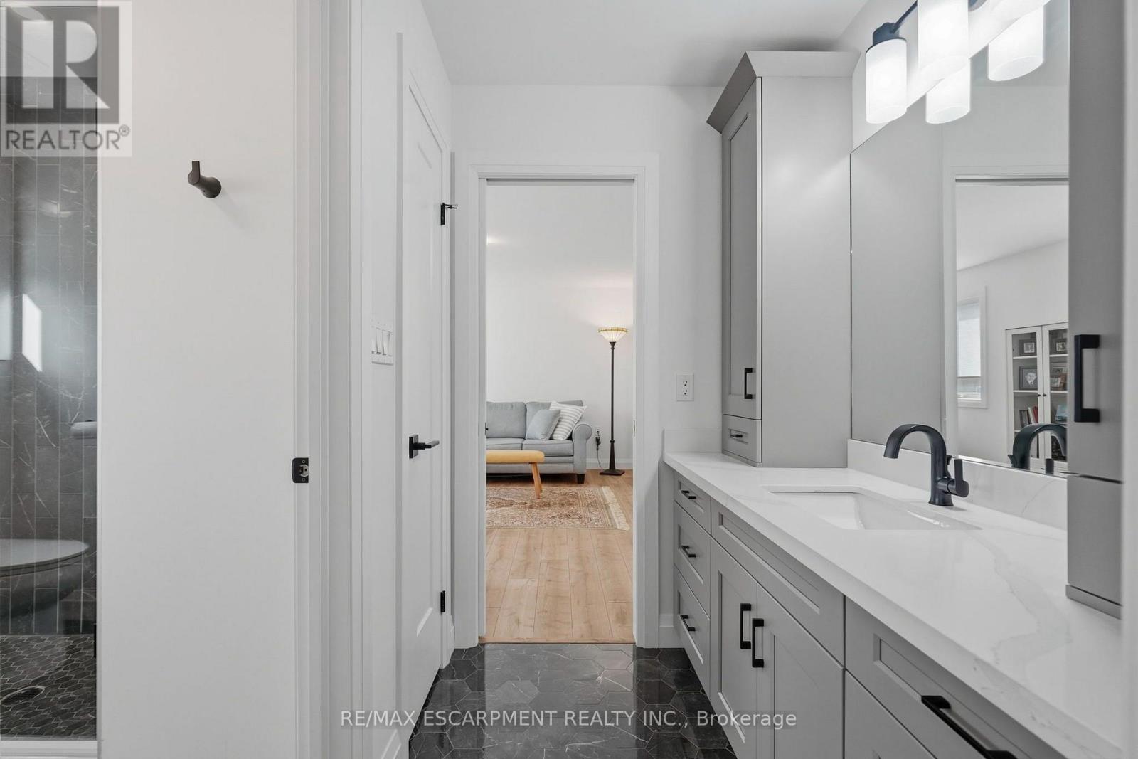 15 Saint Anthony Place Property Photo 33