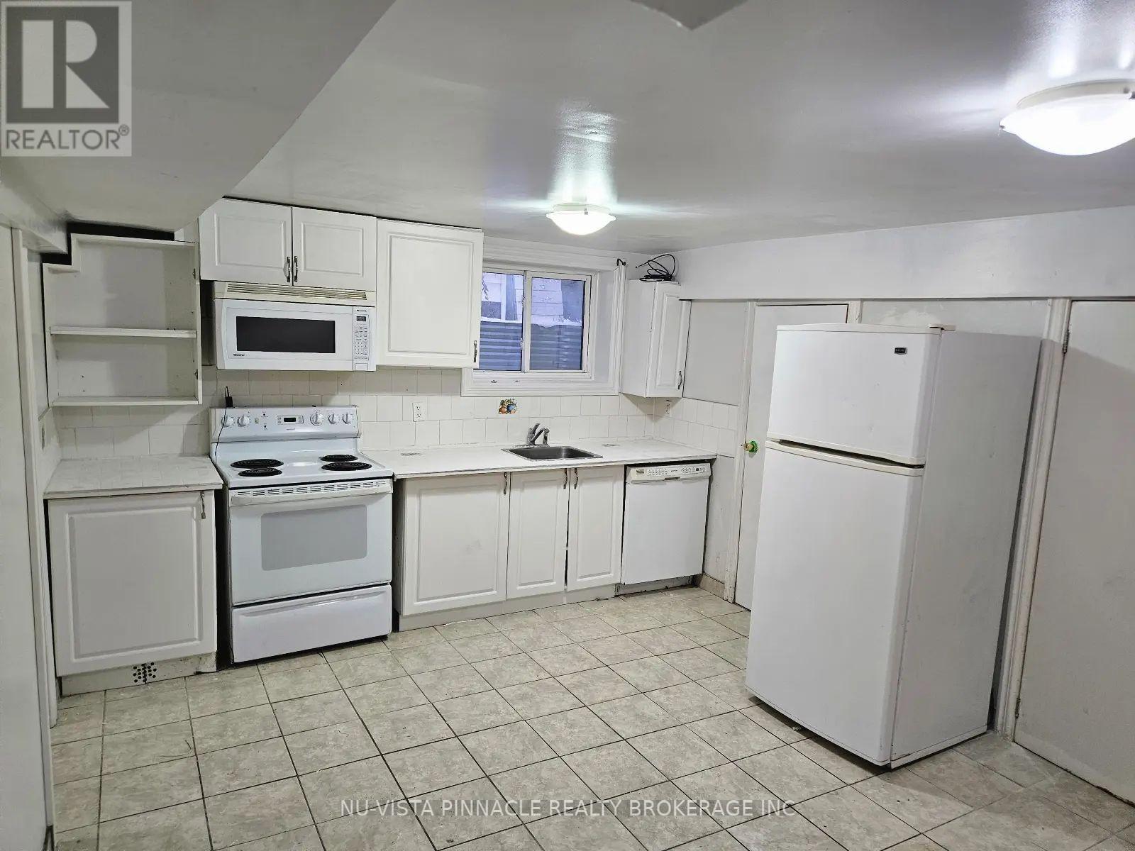 744 Little Grey Street Property Photo 11