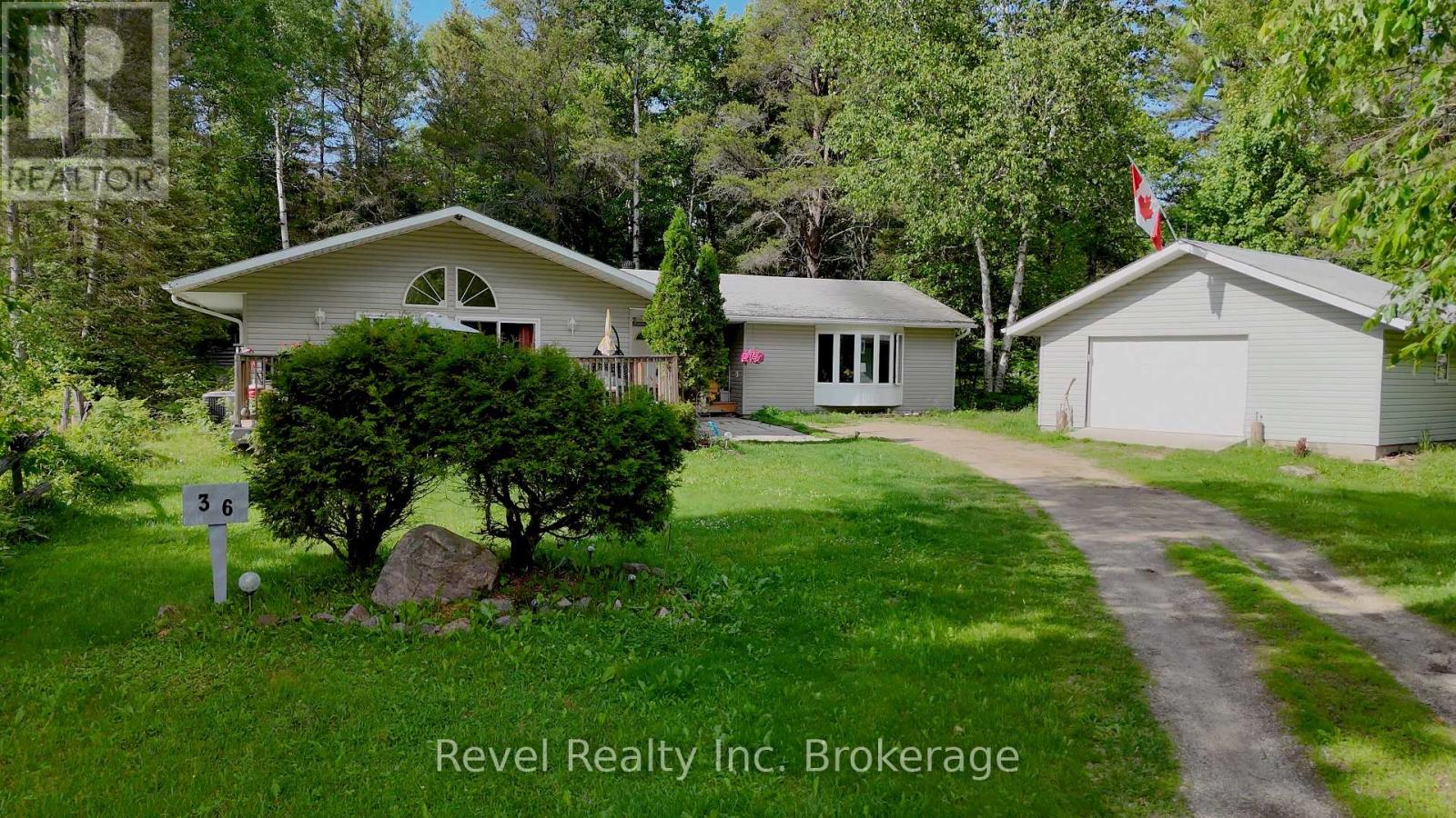36 Tebby Boulevard Property Photo 1