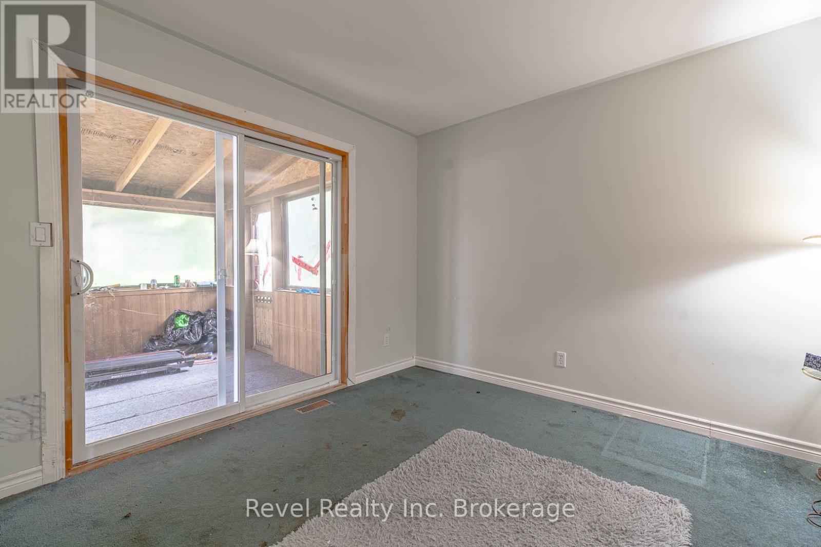 36 Tebby Boulevard Property Photo 23