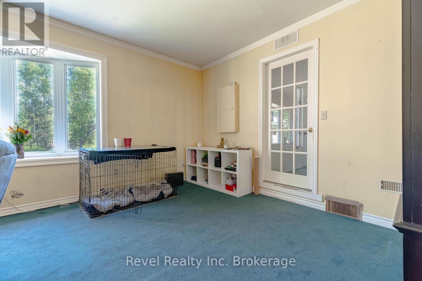 36 Tebby Boulevard Property Photo 34