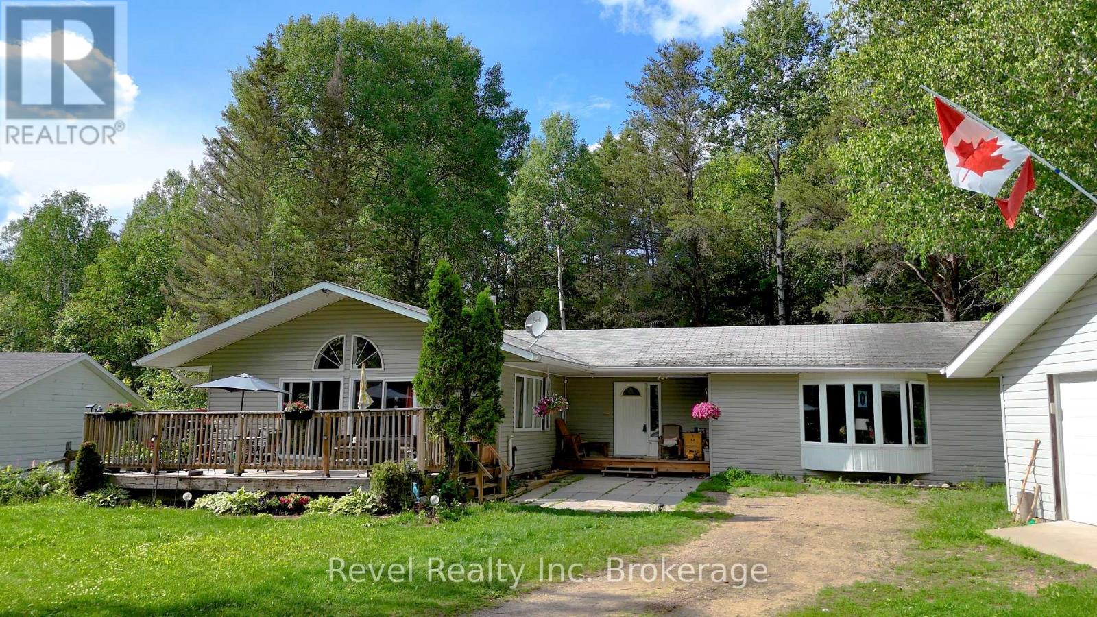 36 Tebby Boulevard Property Photo 37