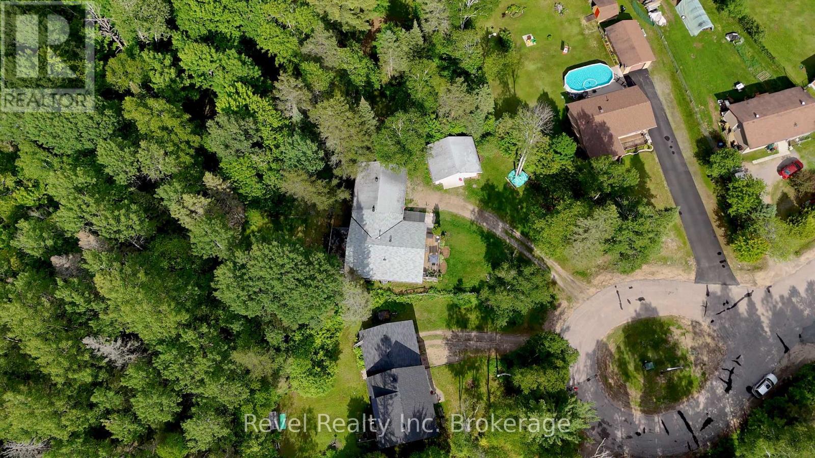 36 Tebby Boulevard Property Photo 44