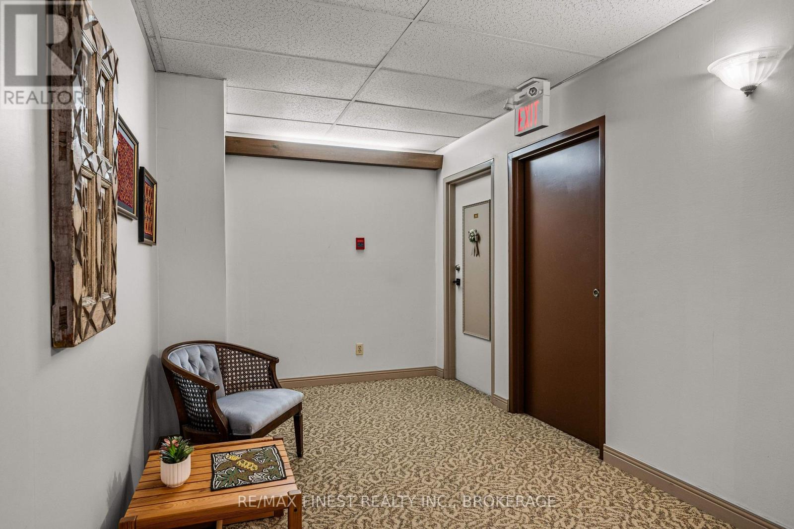 501 - 315 Regent Street Property Photo 12