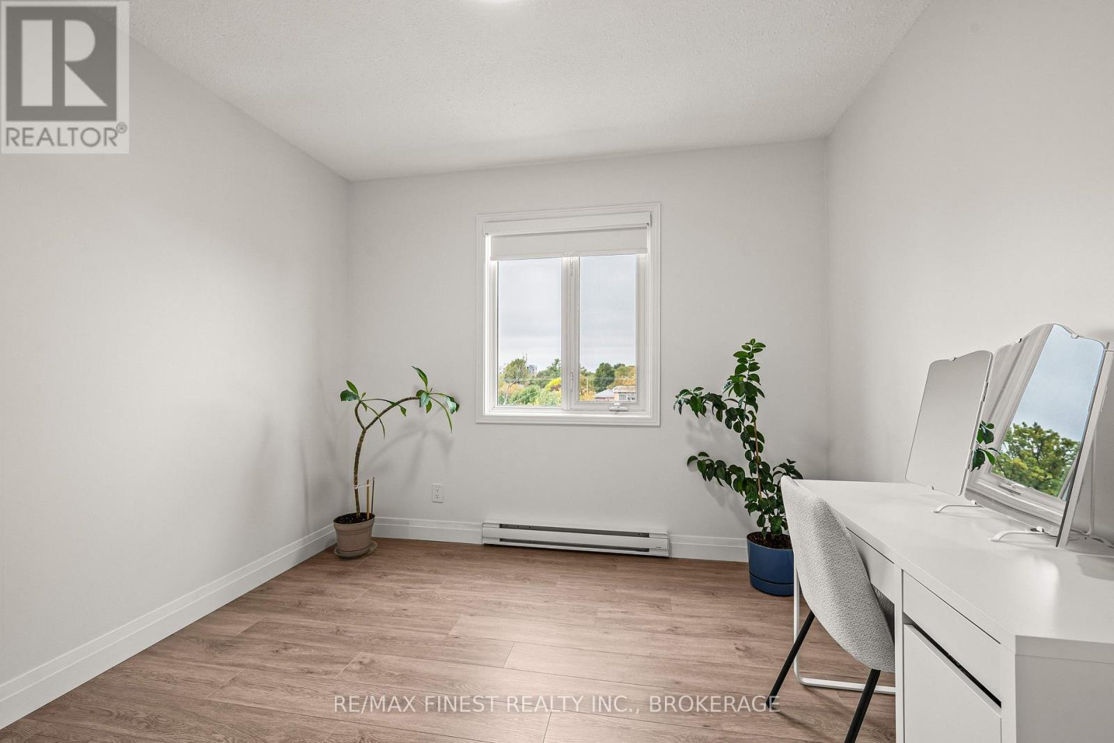 501 - 315 Regent Street Property Photo 15