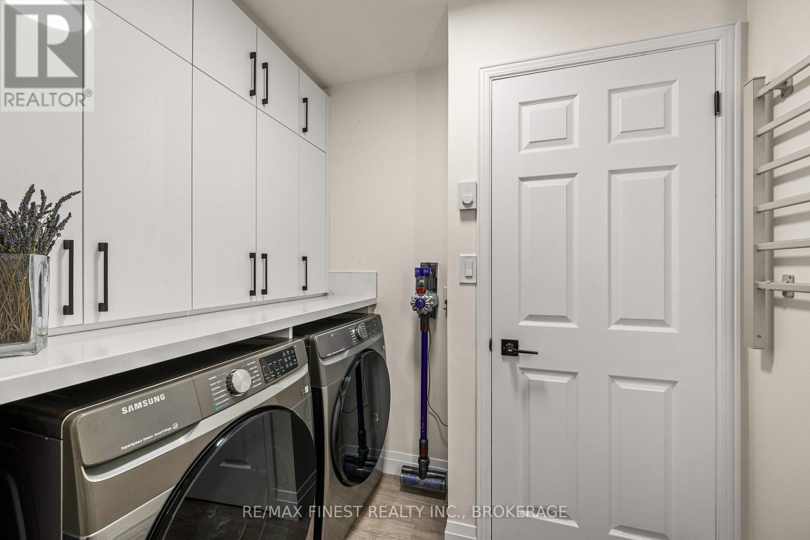 501 - 315 Regent Street Property Photo 26