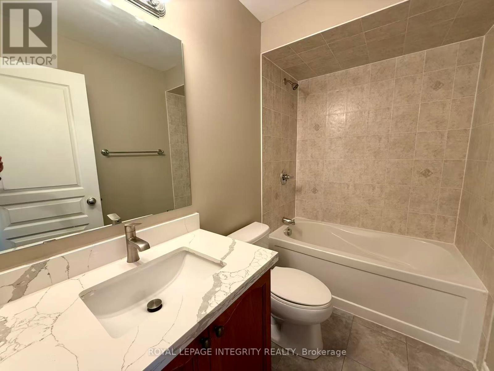 949 Klondike Road Property Photo 16