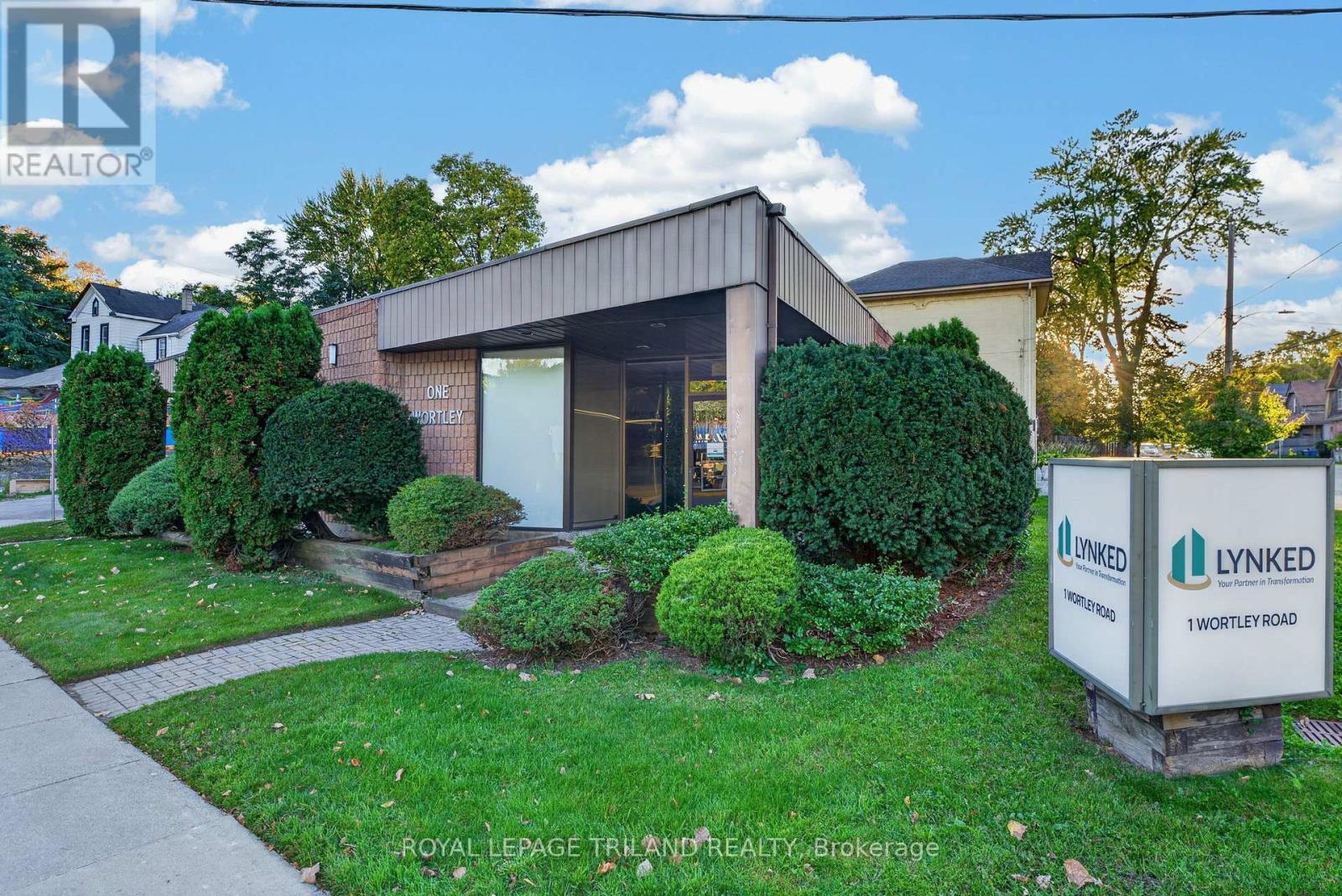 1 Wortley Road Property Photo 9