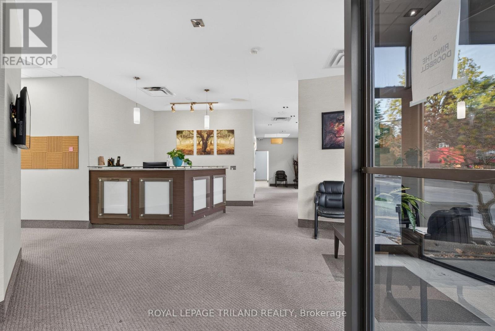 1 Wortley Road Property Photo 14