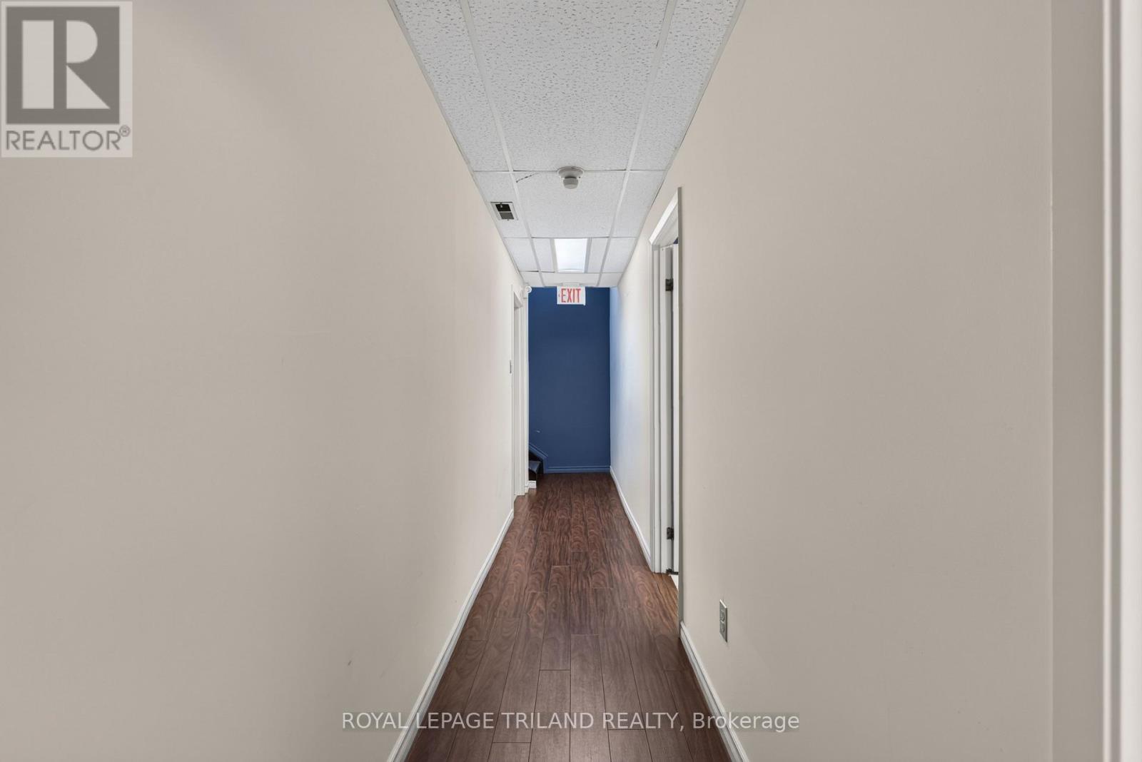 1 Wortley Road Property Photo 42