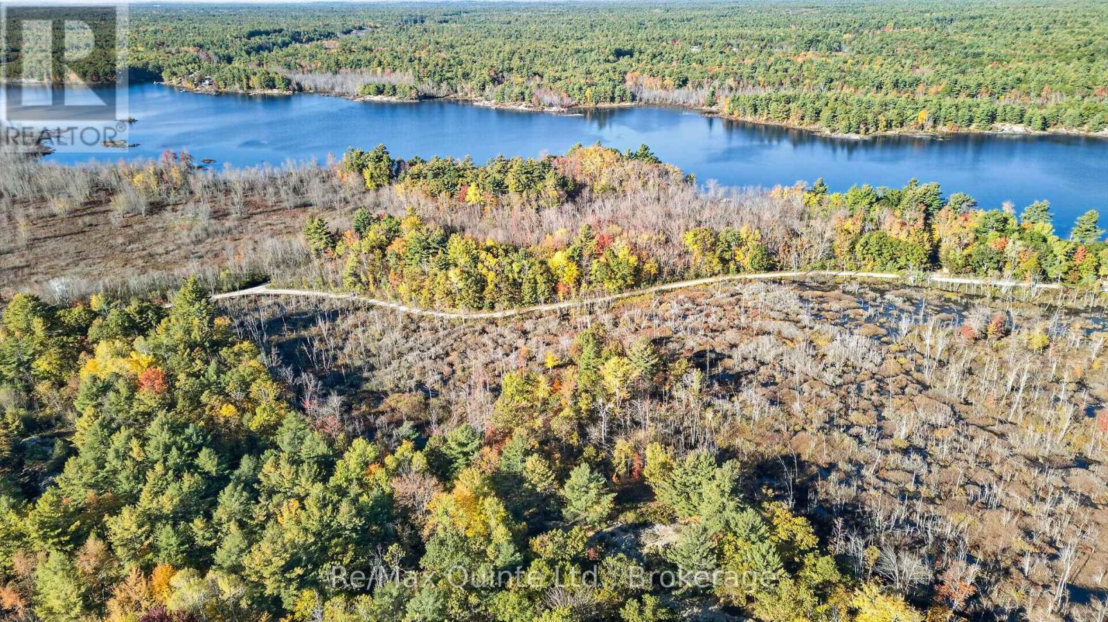 87 Gull Creek Lane Property Photo 2