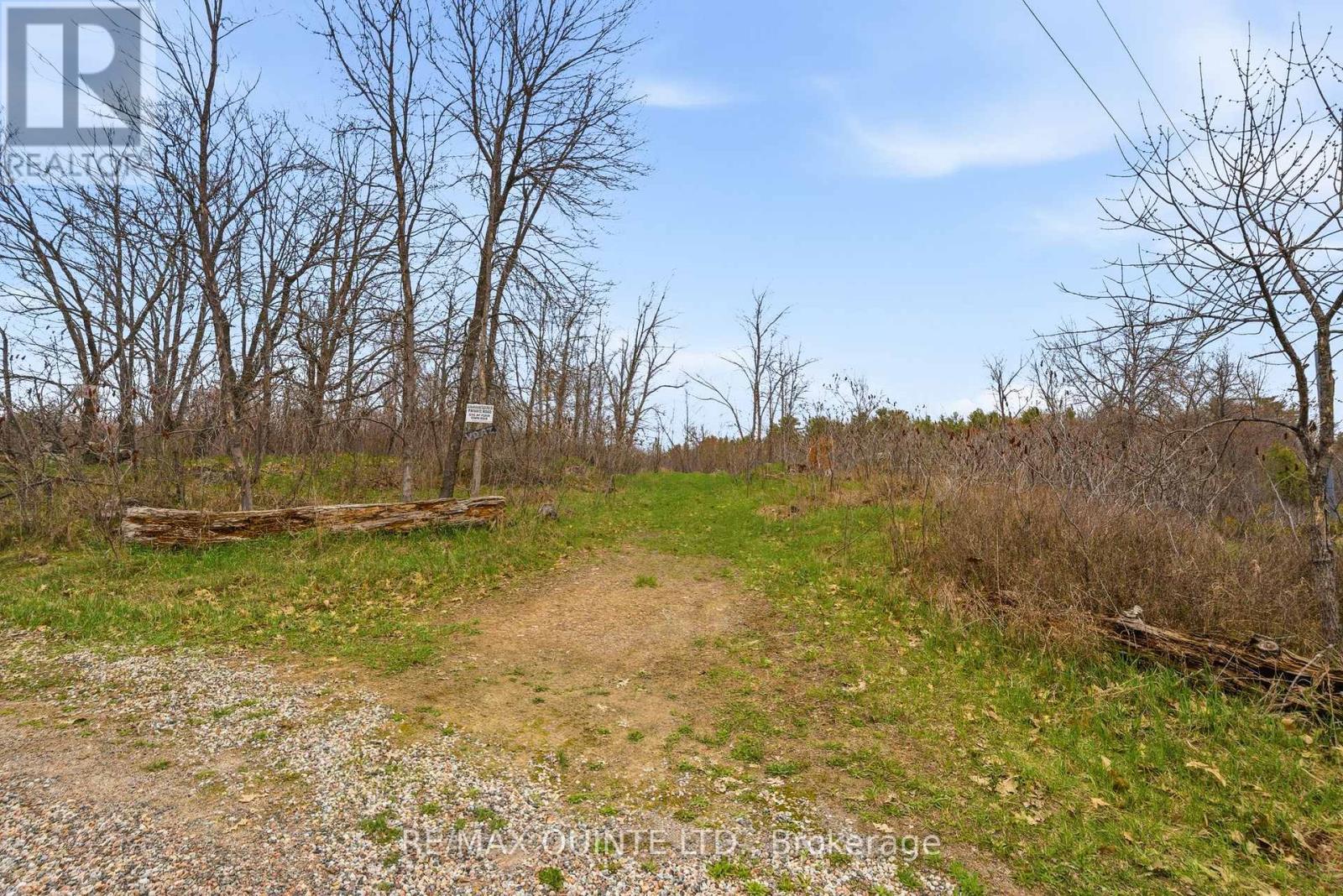 87 Gull Creek Lane Property Photo 12