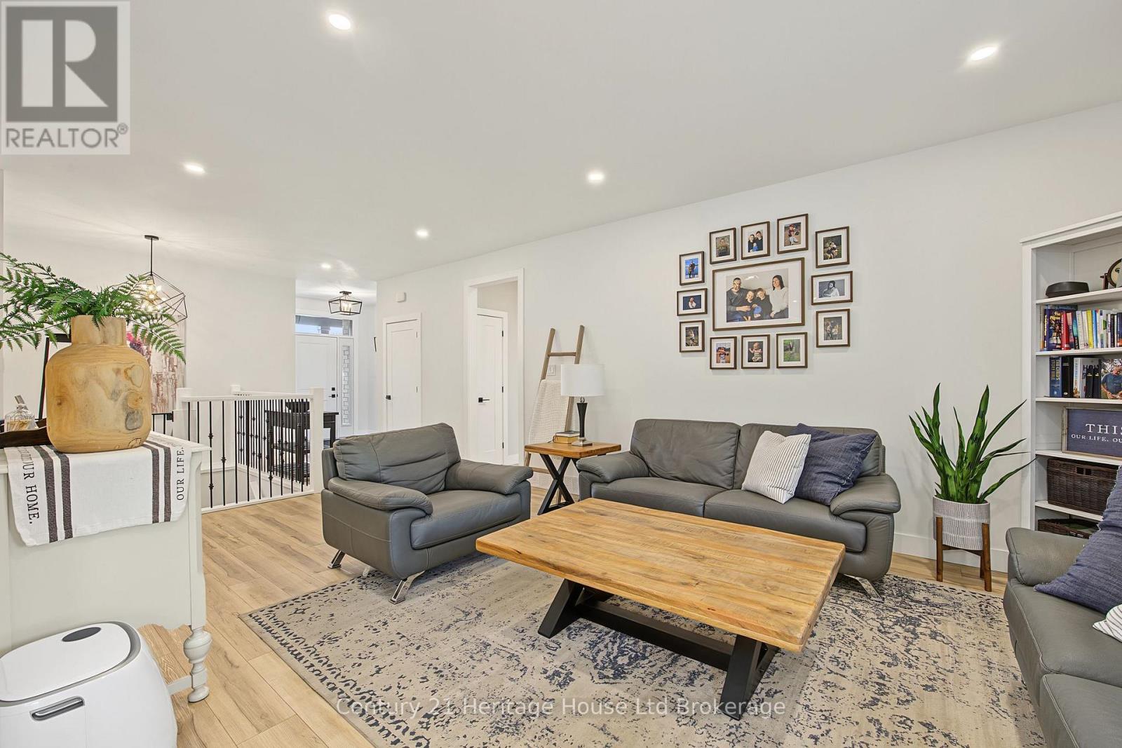 26 Brookside Lane Property Photo 9