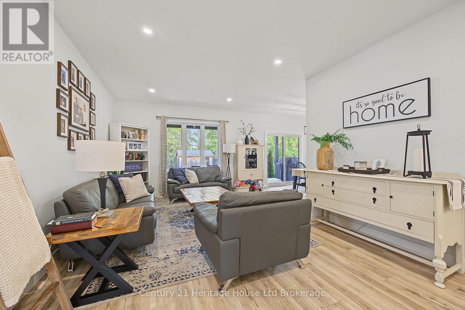 26 Brookside Lane Property Photo 10