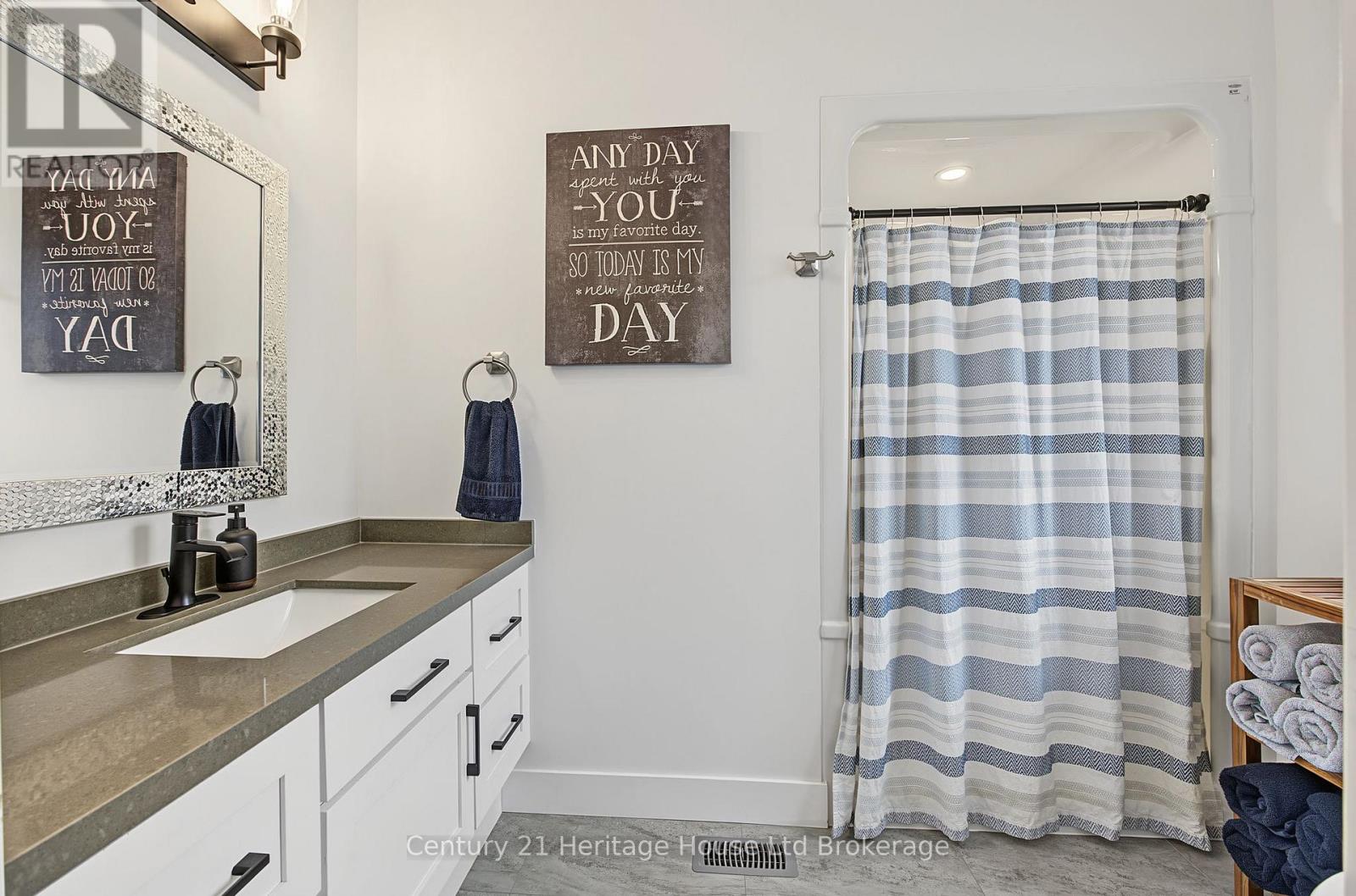 26 Brookside Lane Property Photo 16