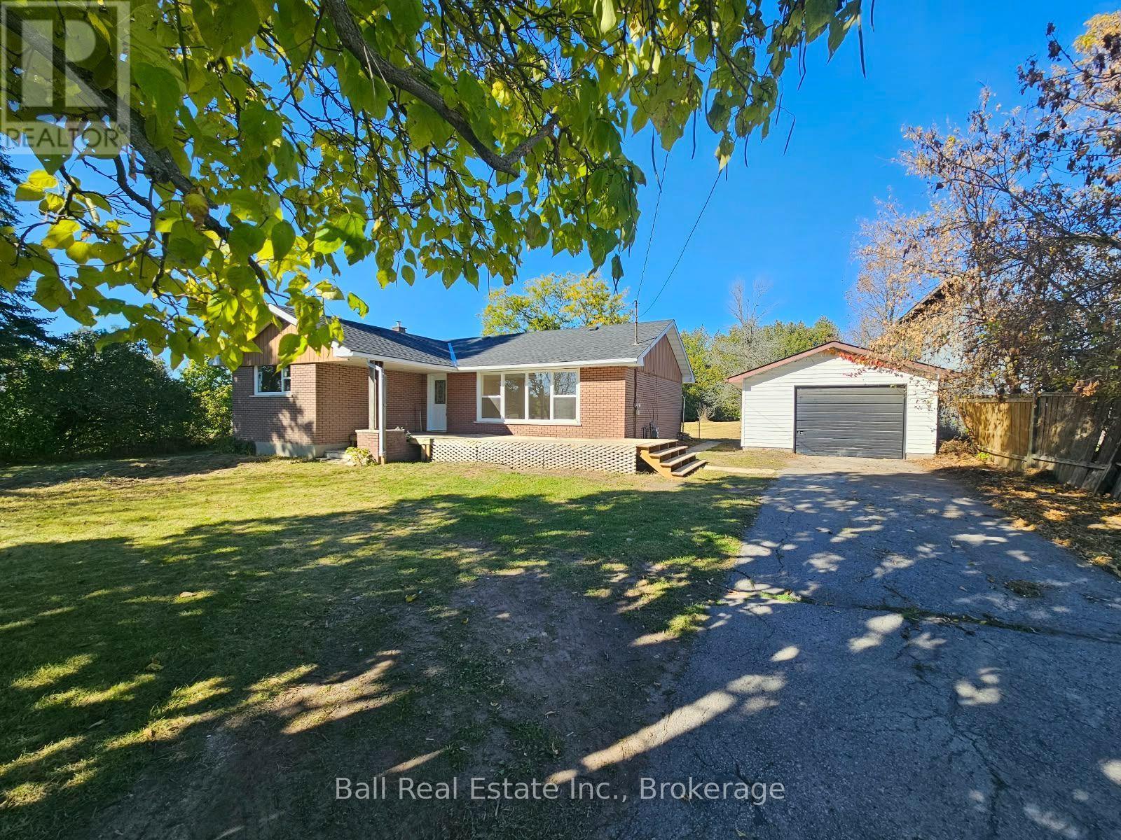 1478 County 42 Road N Property Photo 2