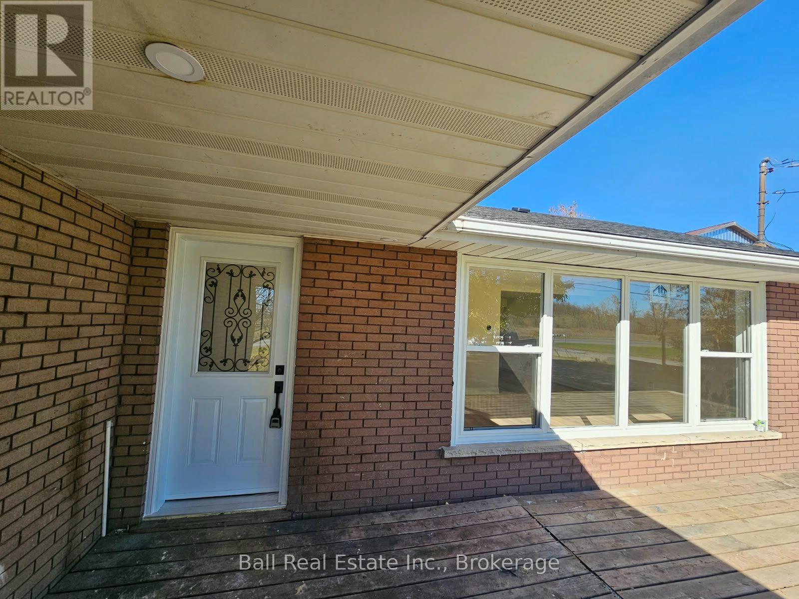 1478 County 42 Road N Property Photo 3