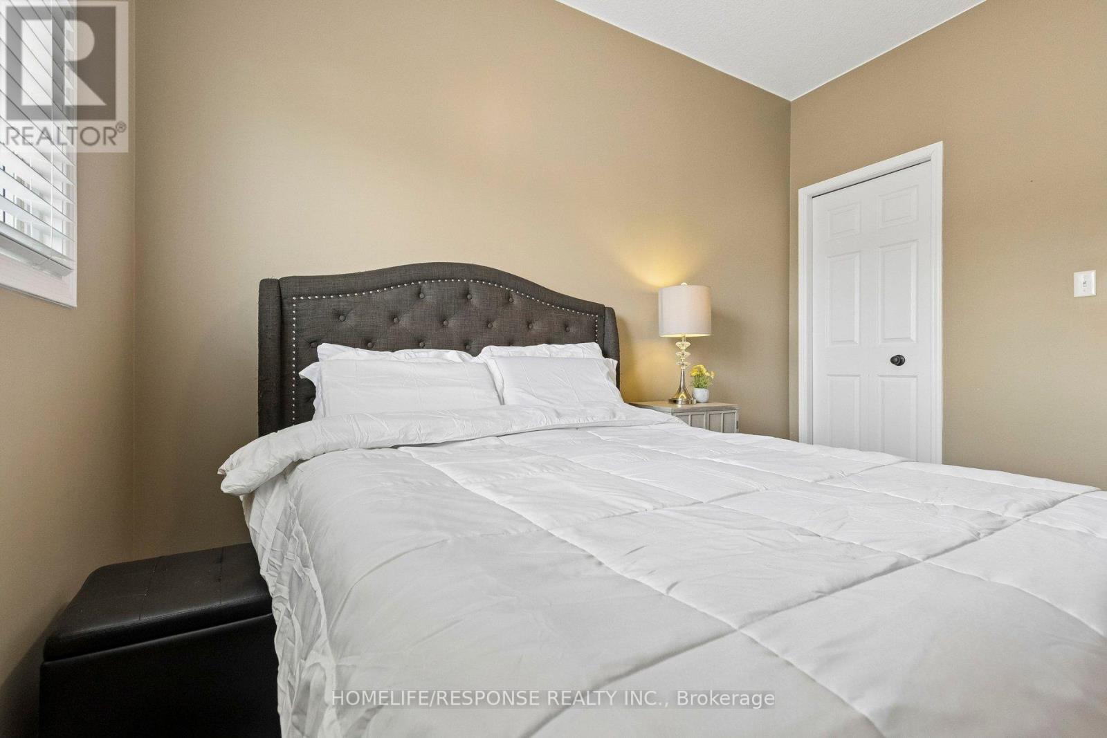 222 Sophia Crescent Property Photo 25