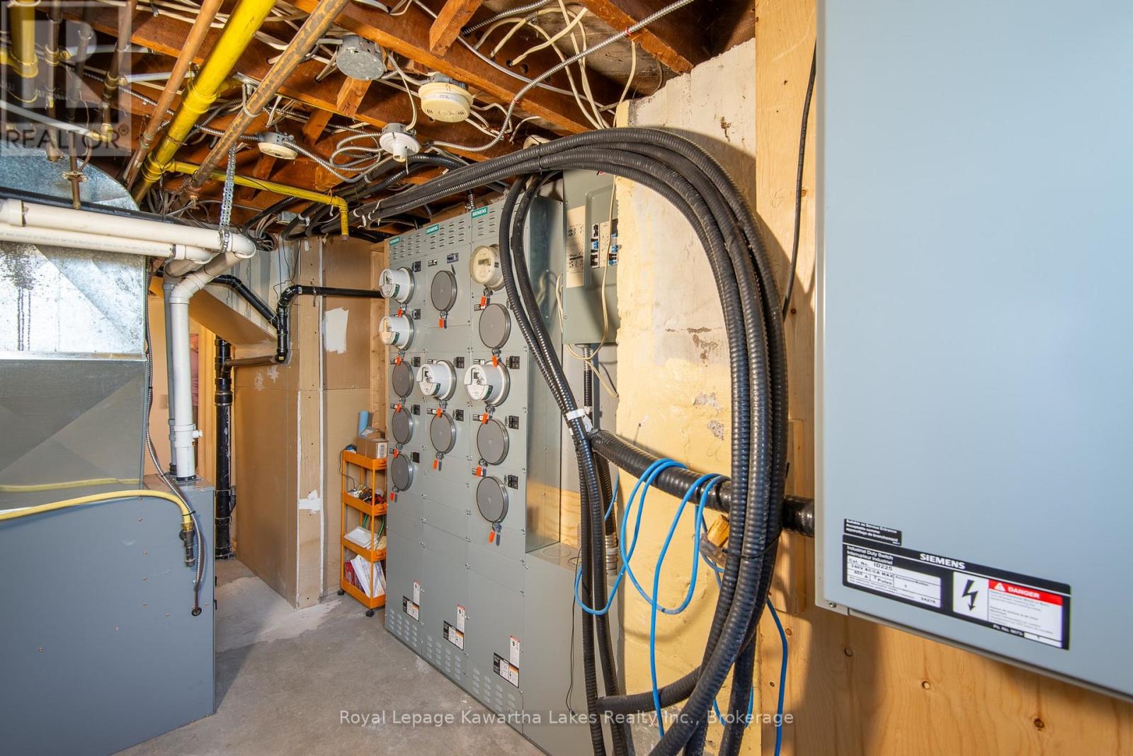 97 Cambridge Street S Property Photo 43